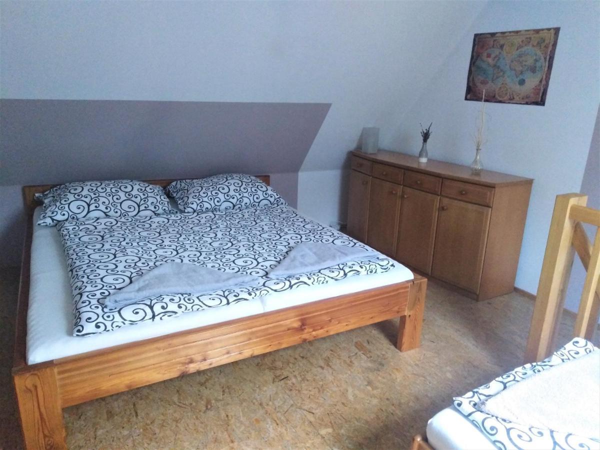 Penzion U Dvojice Nove Mesto na Morave Bagian luar foto