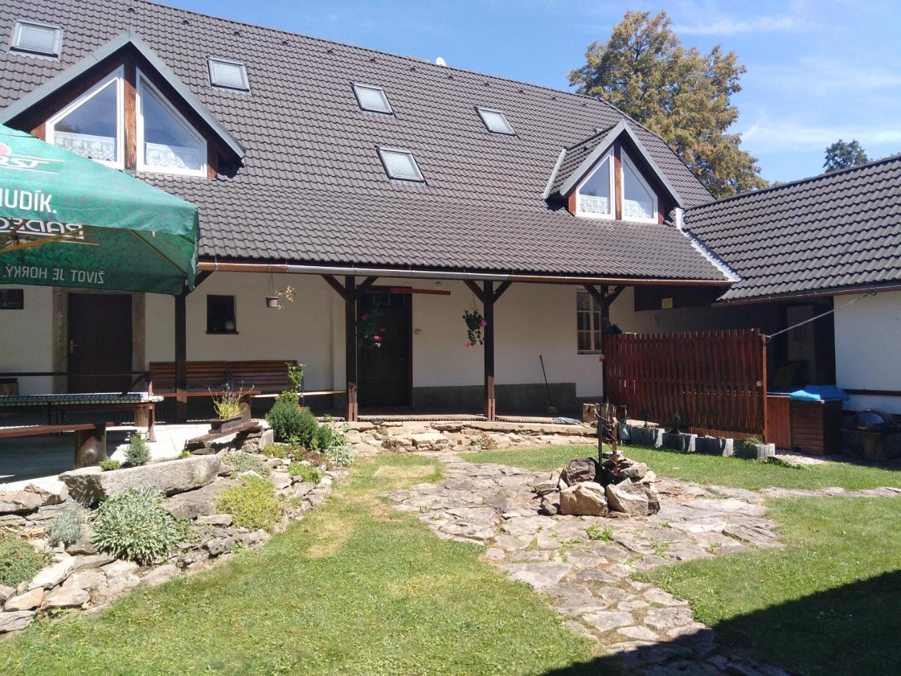 Penzion U Dvojice Nove Mesto na Morave Bagian luar foto